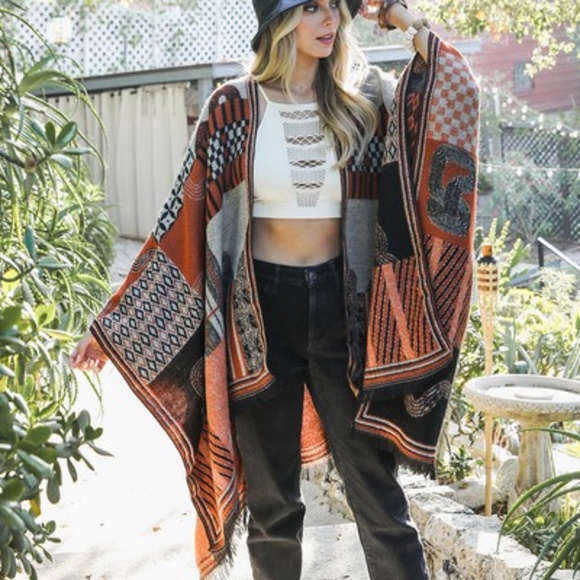 Cozy Multicolor Fringe Hem Print Wrap Shawl Poncho - Picture 2 of 6